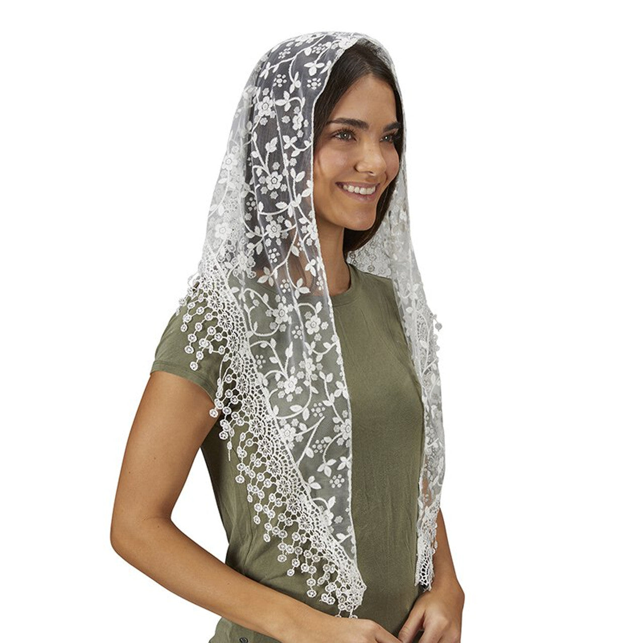 Mantilla o velo blanca