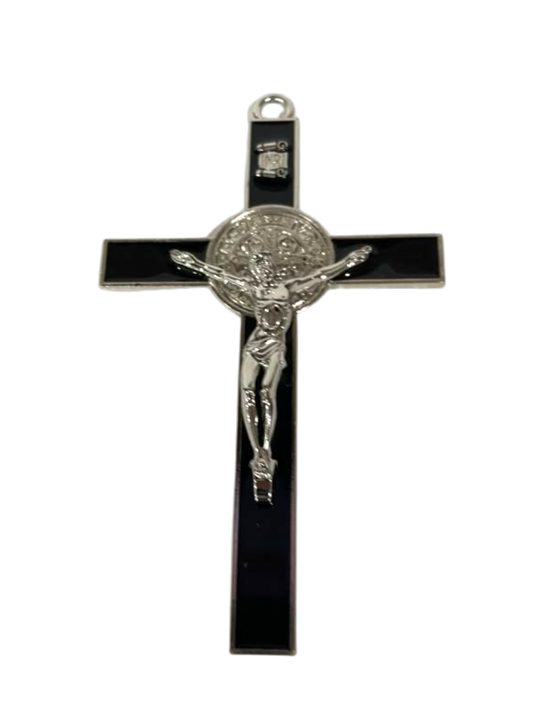 Crucifijo de metal de San Benito