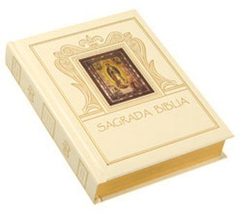 En Santa Maria del Monte nuestra meta es evangelizar y nuestros productos nos ayudan a hacerlo, por eso te presentamos esta biblia que es un excelente instrumento de oración y sabiduría.Las lecturas de las Escrituras para el "Día de nuestra boda" hacen de esta Biblia familiar un recuerdo sacramental para ser atesorado durante toda la vida.Disfrutalo y ayúdanos a llevar el mensaje de Cristo. Se parte de Nuestra Misión! Nuestros productos hablan por sí solos.