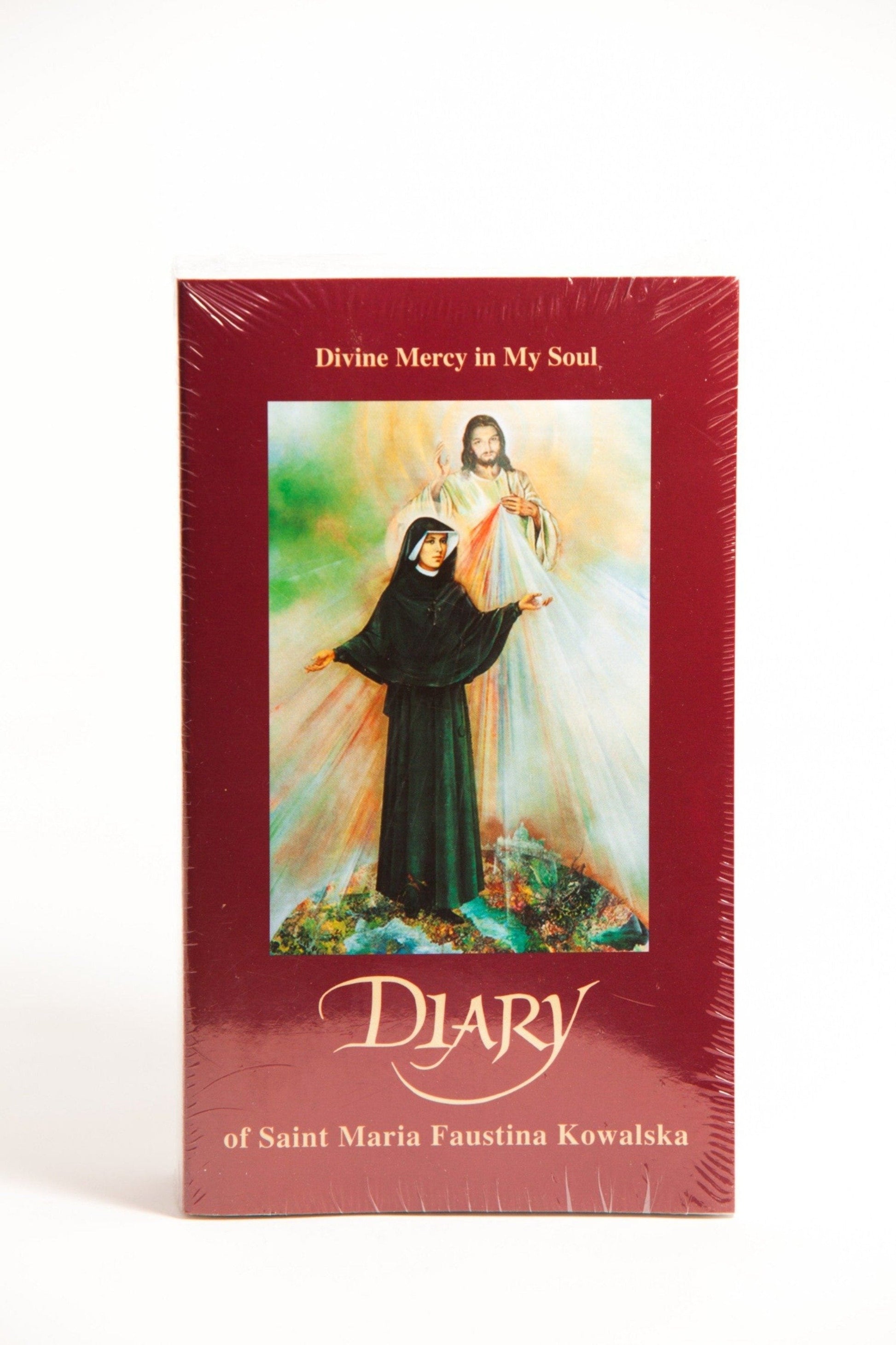 In Santa María del Monte, catholic bookstore, our goal is to evangelize and our products help us to do so, this is why we present you this book: "Diary of Saint Maria Faustina Kowalska",you will be inspired by a mystic with a message for the New  Millennium.Jesus tells her, "I am sending you with My mercy to the people of the whole world. I do not want to punish mankind, but I desire to heal it, pressing it to My merciful Heart." Be part of Our Mission! ¡Our products speak for themselves!