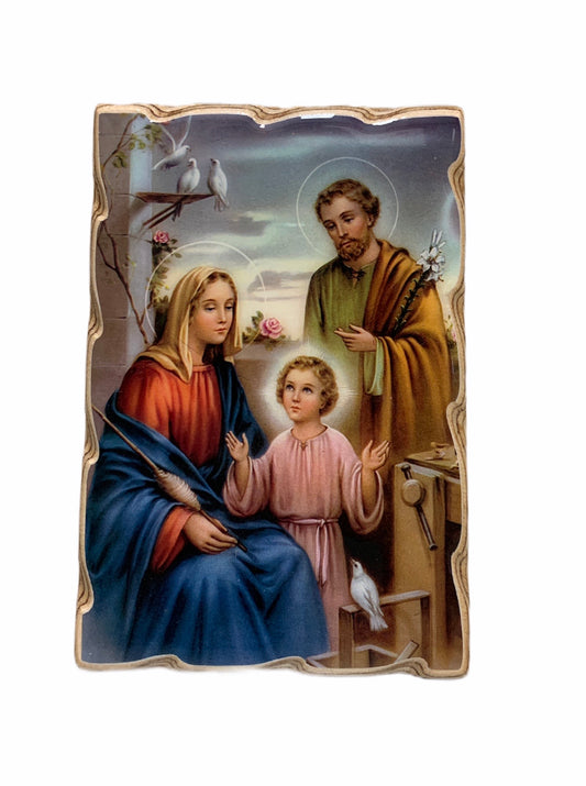 En Santa Maria del Monte tienda católica nuestra meta es evangelizar y nuestros productos nos ayudan a hacerlo, por eso te presentamos este retablo de La Sagrada Familia en nuestra sección  de Arte Sacro. Disfrútalo y ayúdanos a  llevar el mensaje de Cristo. 