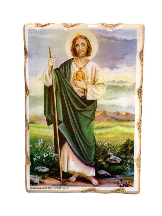 En Santa Maria del Monte tienda católica nuestra meta es evangelizar y nuestros productos nos ayudan a hacerlo, por eso te presentamos este retablo de San Judas en nuestra sección  de Arte Sacro. Disfrútalo y ayúdanos a  llevar el mensaje de Cristo.   Nuestros productos hablan por sí solos