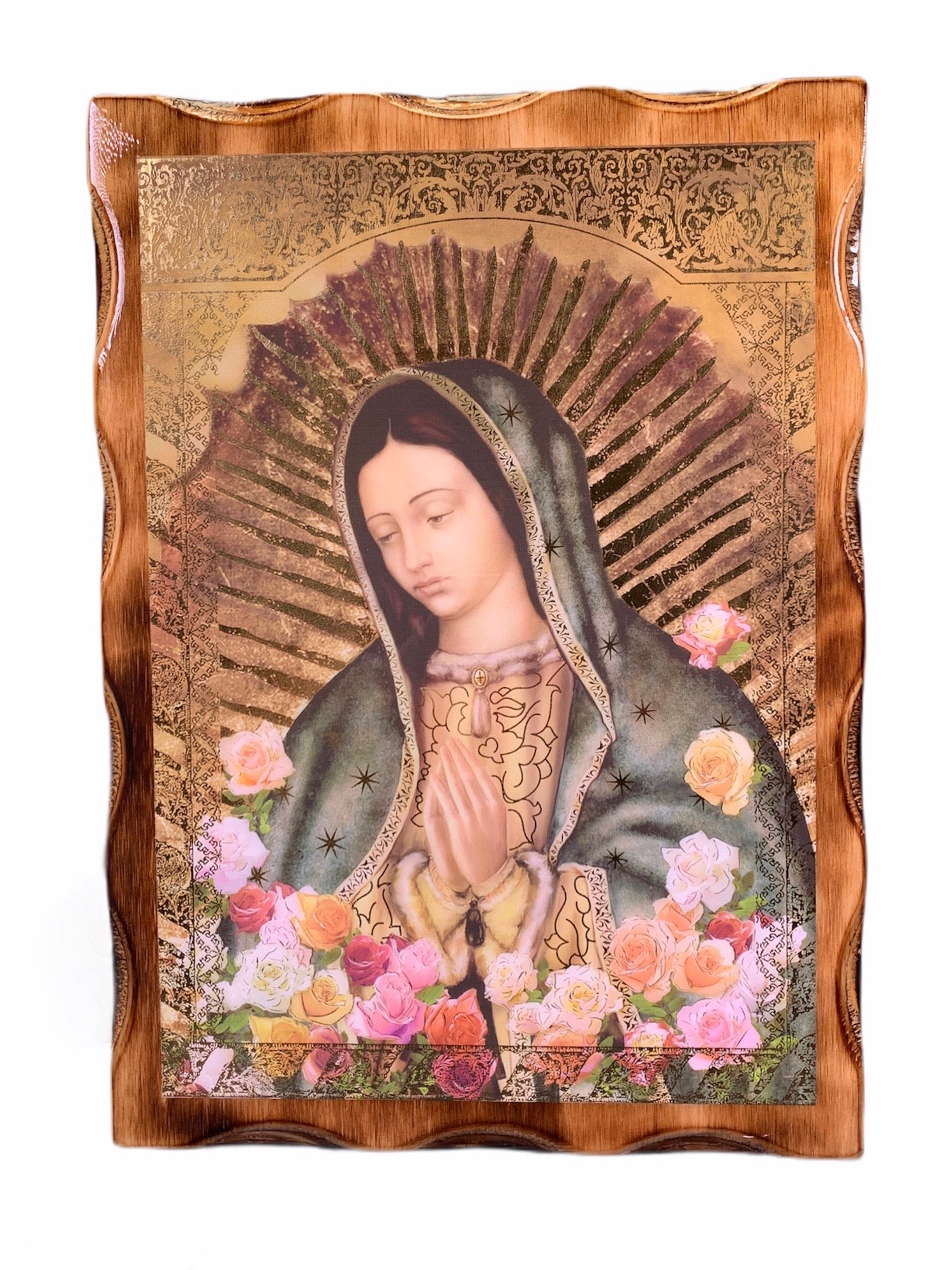En Santa Maria del Monte tienda Católica nuestra meta es evangelizar y nuestros productos nos ayudan a hacerlo, por eso te presentamos estos cuadros de la Virgen de Guadalupe en nuestra sección de Arte Sacro.  Disfrútalo y ayúdanos a  llevar el mensaje de Cristo.  Nuestros productos hablan por sí solos