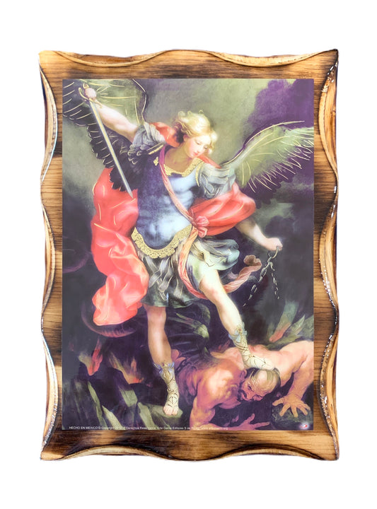En Santa Maria del Monte tienda Católica nuestra meta es evangelizar y nuestros productos nos ayudan a hacerlo, por eso te presentamos este cuadro de  San Miguel Arcángel en nuestra sección de Arte Sacro.  Disfrútalo y ayúdanos a  llevar el mensaje de Cristo.  Nuestros productos hablan por sí solos