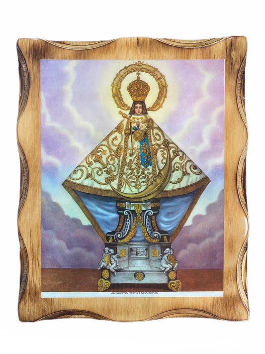En Santa Maria del Monte tienda Católica nuestra meta es evangelizar y nuestros productos nos ayudan a hacerlo, por eso te presentamos este cuadro de  La Virgen de Zapopan  en nuestra sección de Arte Sacro.  Disfrútalo y ayúdanos a  llevar el mensaje de Cristo.  Nuestros productos hablan por sí solos