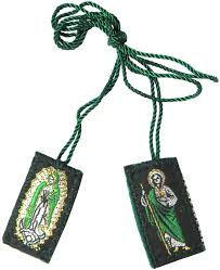 En Santa Maria del Monte nuestra meta es evangelizar y nuestros productos nos ayudan a hacerlo, por eso te presentamos este escapulario de San Judas  que encontrarás en nuestra  sección de escapularios. Disfrútalo y ayúdanos a  llevar el mensaje de Cristo.   Nuestros productos hablan por sí 