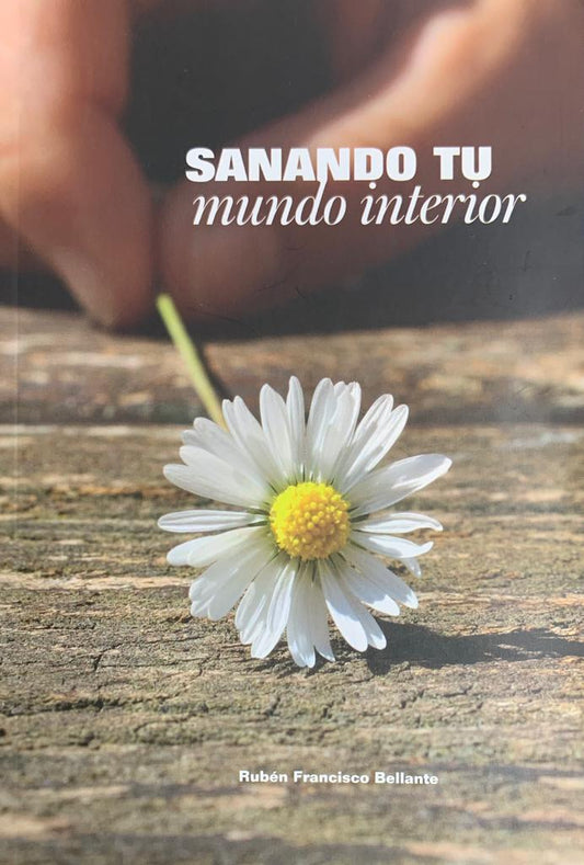  En Santa Maria del Monte, tienda católica, nuestra meta es evangelizar y nuestros productos nos ayudan a hacerlo, por eso te presentamos  este libro:"  Sanando tu Mundo Interior" que te ofrece pautas de manera sencilla para que puedas sanar transformando y transfigurando esas fuerzas rebeldes y contradictorias que habitan en el fondo de cada uno de nosotros.Disfrútalo y ayúdanos a  llevar el mensaje de Cristo.¡Se parte de Nuestra Misión!  ¡Nuestros productos hablan por sí solos!