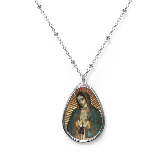 En Santa María del Monte, tienda católica nuestra meta es evangelizar y nuestros productos nos ayudan a hacerlo, por eso te presentamos este collar para mamá. Adquiérelo y ayúdanos a llevar el mensaje de Cristo.Se parte de Nuestra Misión!  ¡Nuestros productos hablan por sí solos!