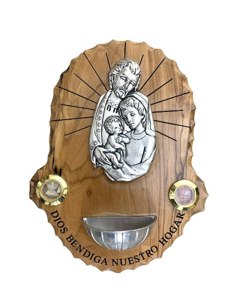 En Santa Maria del Monte, tienda católica, nuestra meta es evangelizar y nuestros productos nos ayudan a hacerlo, por eso te presentamos esta fuente de madera para colocar el agua bendita en tu casa. Disfrutalo y ayúdanos a llevar el mensaje de Cristo. Se parte de Nuestra Misión!  ¡Nuestros productos hablan por sí solos!